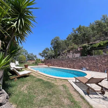 Nyaraló Independante Dans Un Domaine Prive 25 Minutes De Cannes *